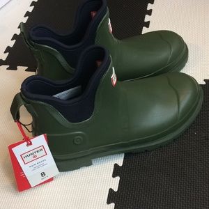 Hunter short boobs NWT